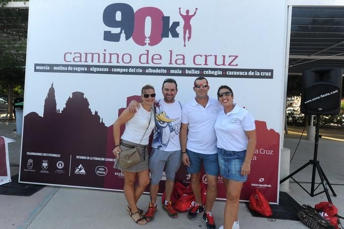 Entrega de dorsales de la 90k Camino de la Cruz