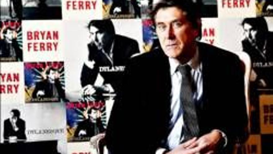 M&amp;S retira la campaña del músico Bryan Ferry