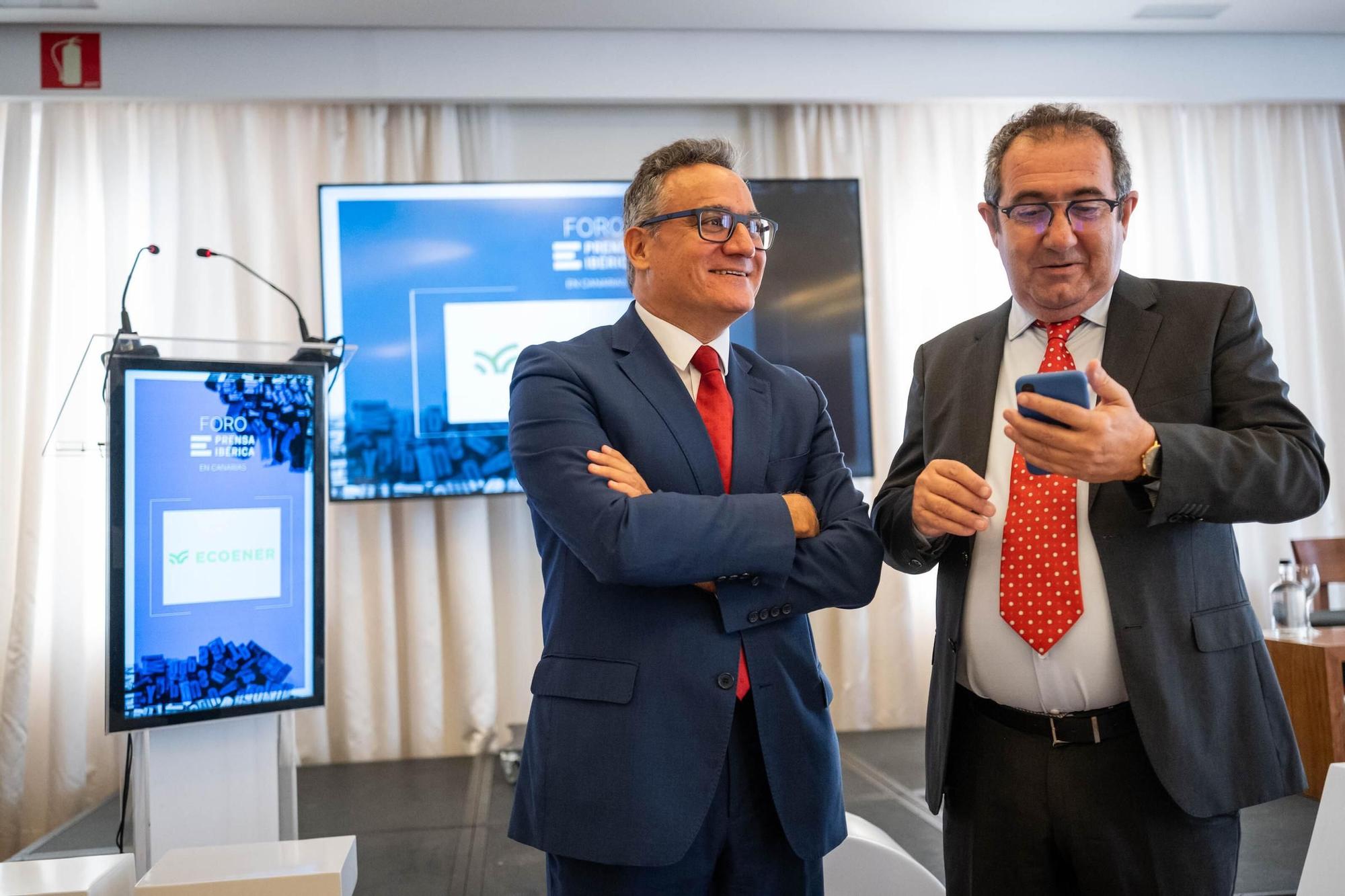 Foro con Manuel Domínguez