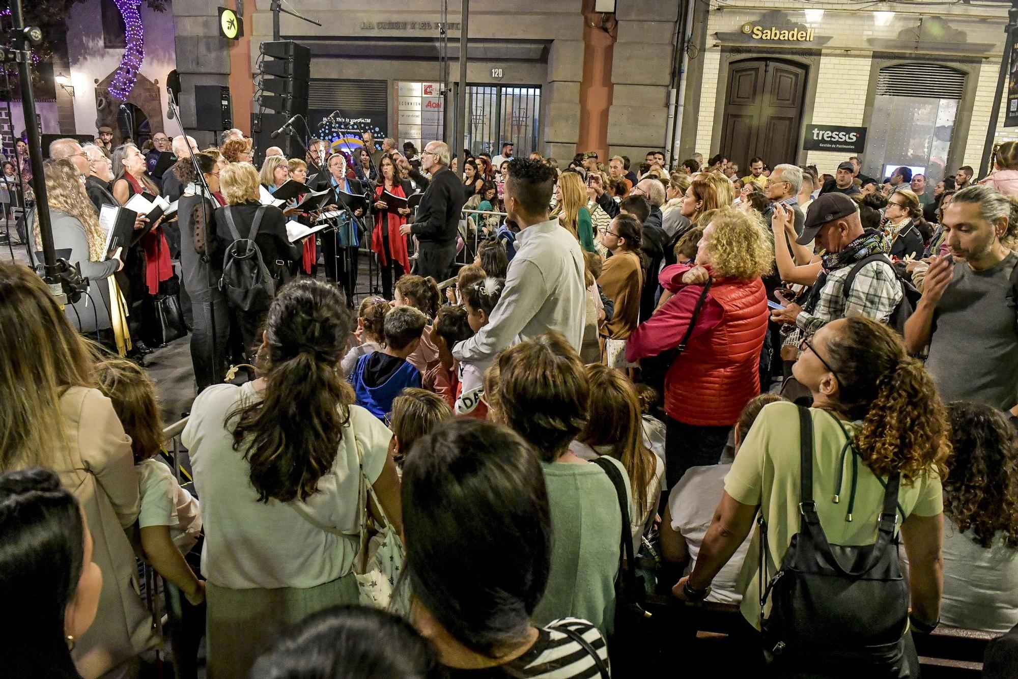 Encendido navideño en Triana