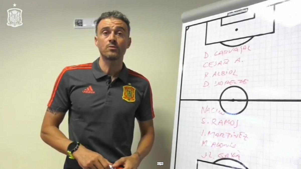 Luis Enrique da a conocer los 24 futbolistas que forman su primera lista como seleccionador de España.