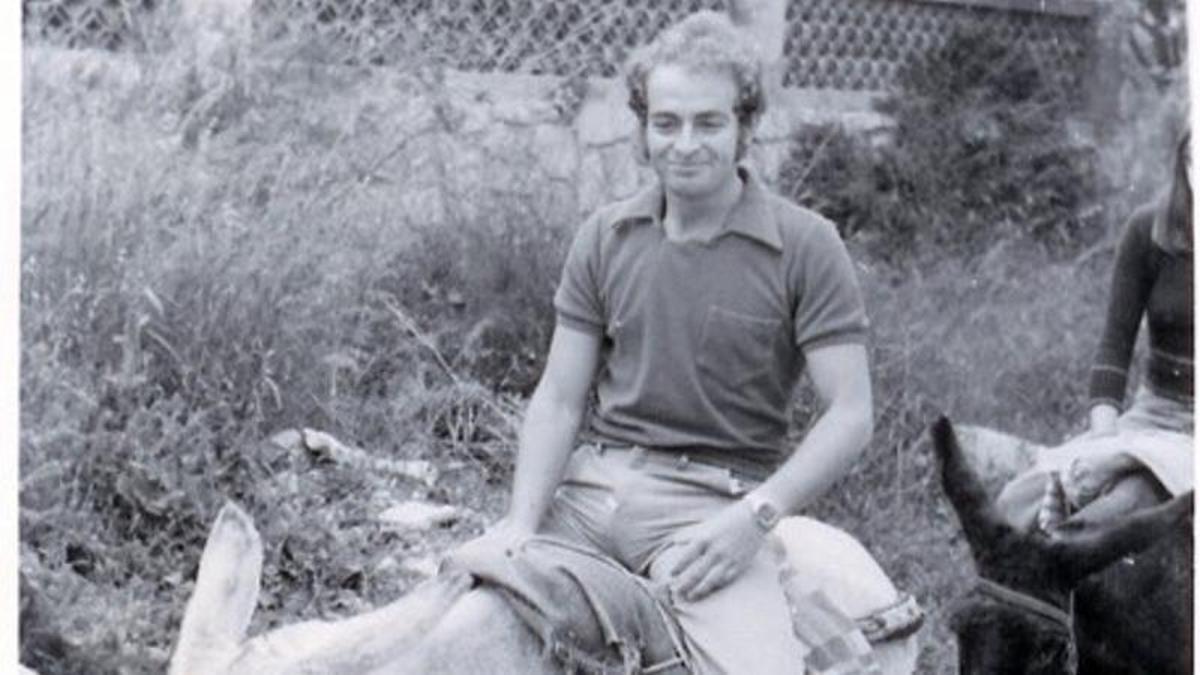 Joan Rigo durante un paseo ecuestre en Lloret de Mar, 1974.