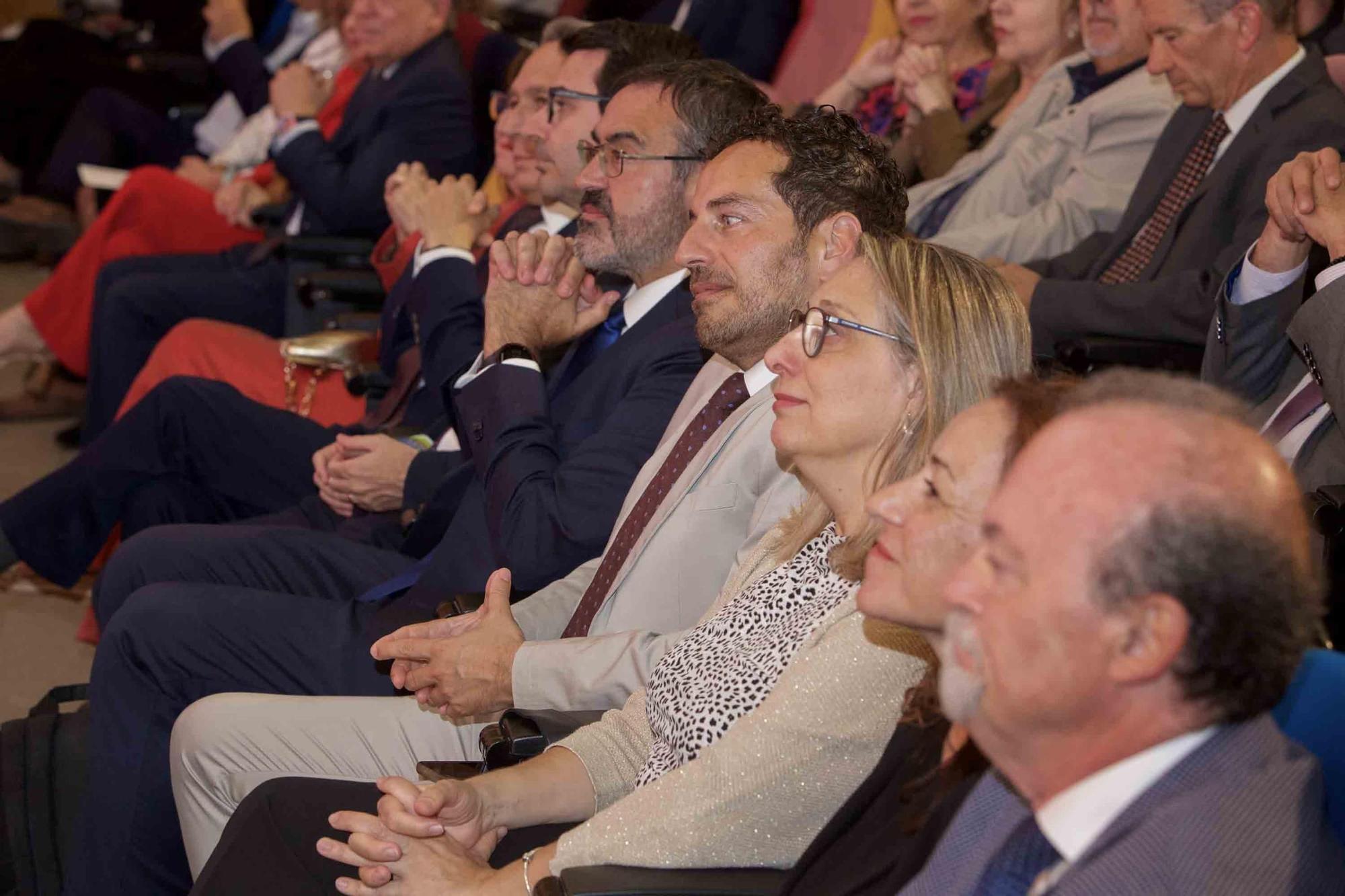IV edición de la gala "Alumni UA" 2025 en la Universidad de Alicante