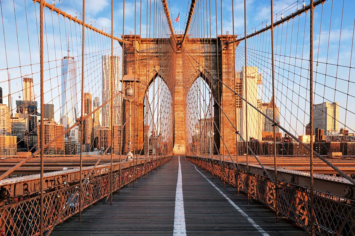 El puente de Brooklyn ha sido escenario de muchas películas de Hollywood
