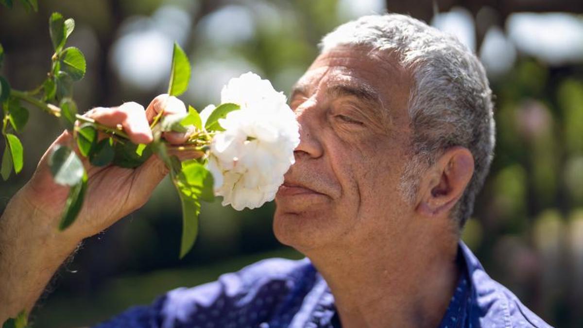El jardinero Lluís Abad, retratado este miércoles.