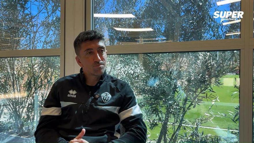 PABLO HERNÁNDEZ EN UNA ENTREVISTA PARA SUPER