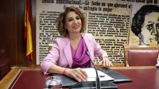 Montero acusa al PP de uso "partidista" de la comisión sobre la SEPI: "Estoy aquí como candidata del PSOE a Andalucía"