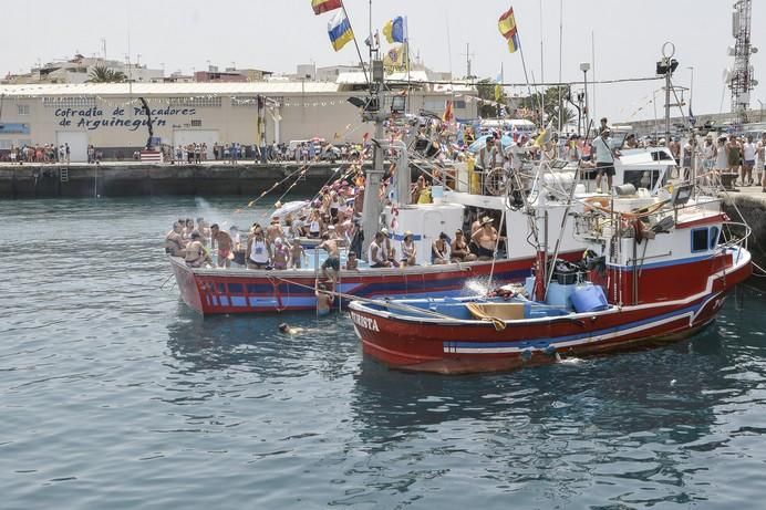 16/07/2017 ARGUINEGUIN MOGAN. Procesión marinera de la Virgen del Carmen.  FOTO: J. PÉREZ CURBELO