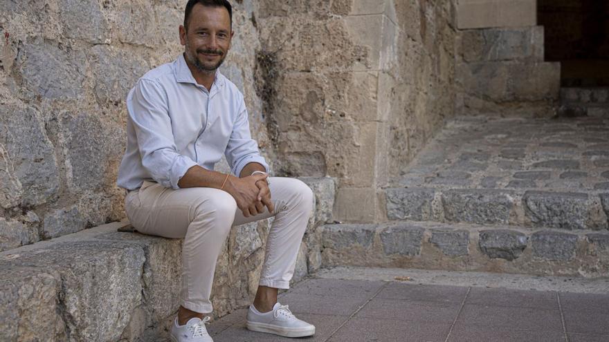 Rafa Ruiz, alcalde de Ibiza: «Hay que evitar que la masificación provoque problemas en el día a día»