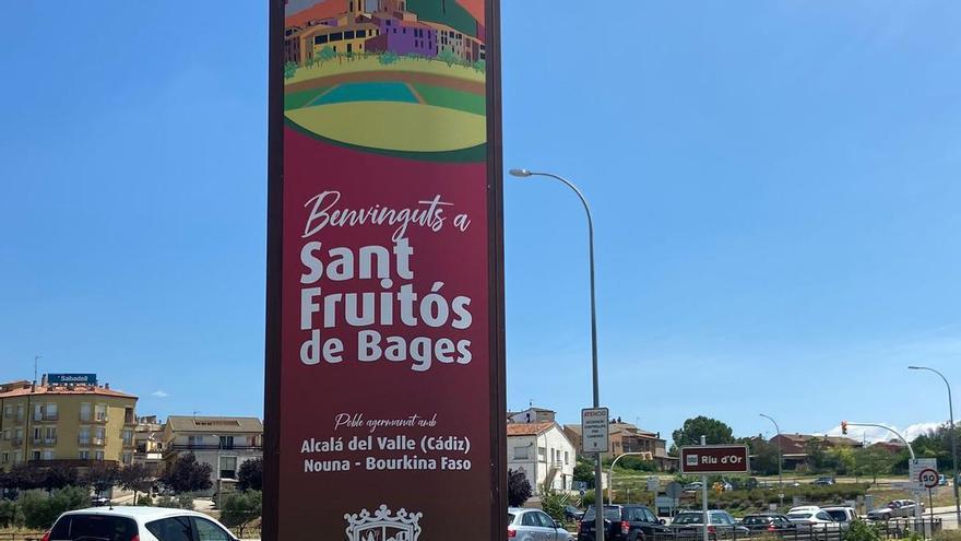 Sant Fruitós de Bages renova la imatge de les entrades al municipi