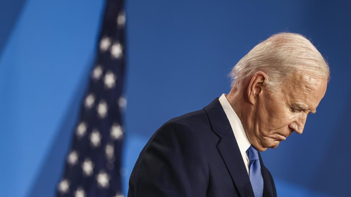 Biden abandona la carrera presidencial y da su apoyo a Kamala Harris, que se postula