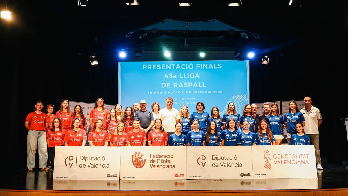 Les xiques protagonistes de les finals autonòmiques de raspall al Real de Gandia