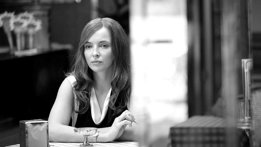 Jodie Comer, en el primer capítulo de la serie &quot;Killing Eve&quot;.