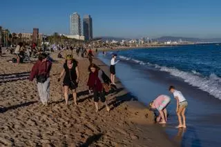 En manga corta, a 8 de diciembre, en Barcelona