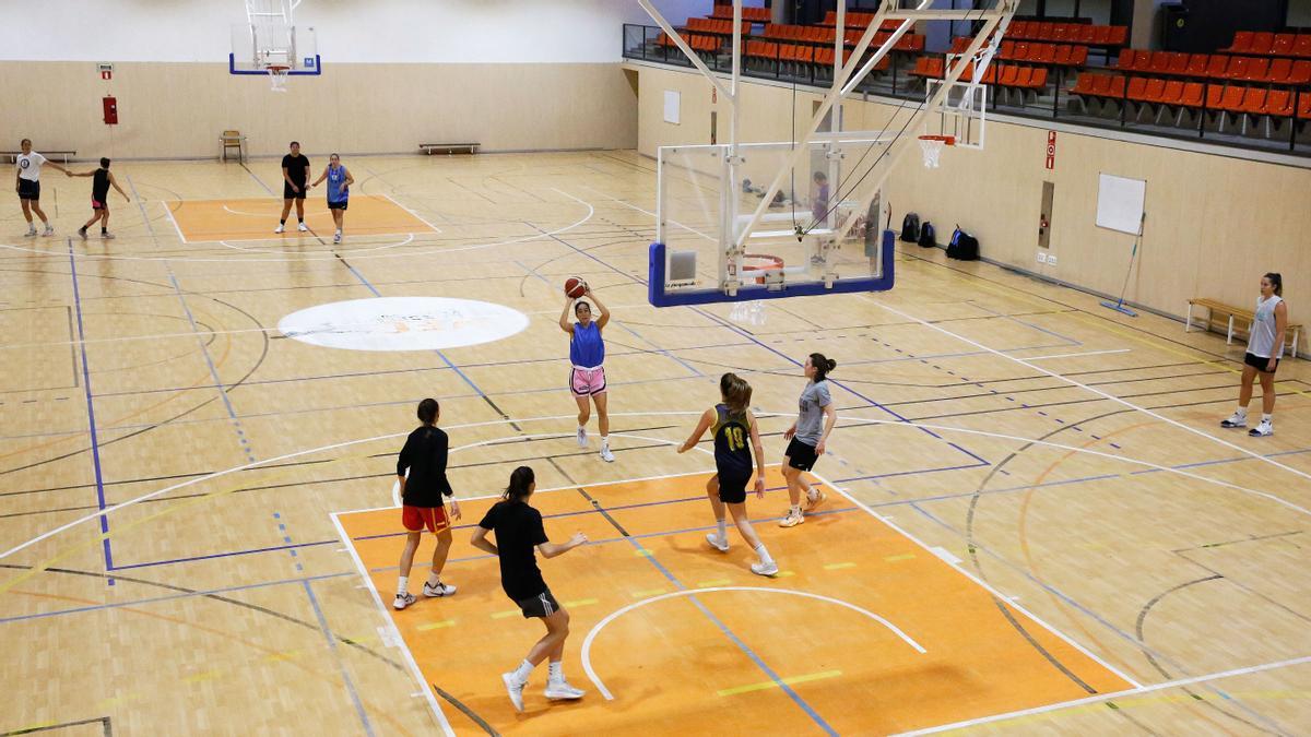 Entreno del Club Lima Horta en las instalaciones donde entrena y juega