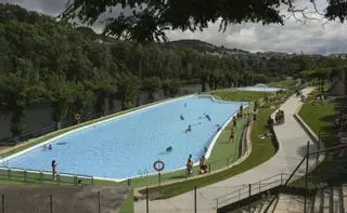 Ourense abre las piscinas de Oira con una tregua antes del calor