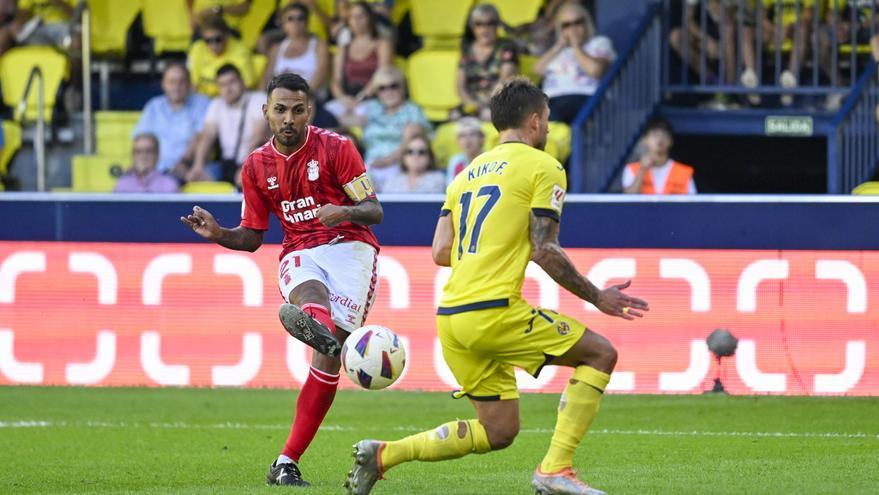 Las Palmas suma el primer triunfo a domicilio a costa del Villarreal