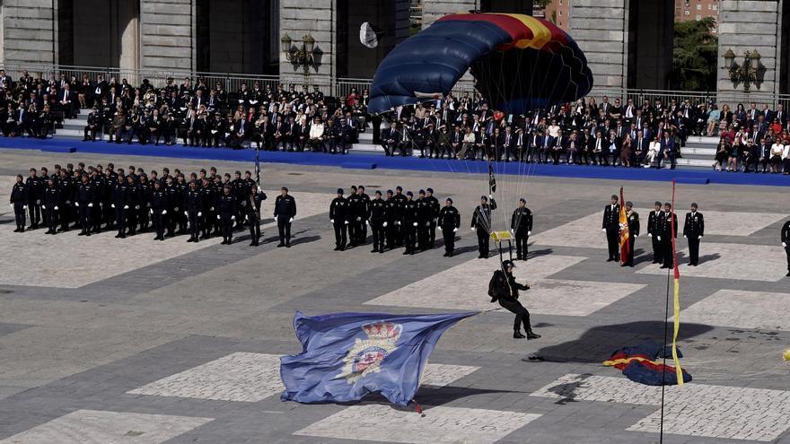La Policía Nacional celebra con los Reyes el acto central de su bicentenario
