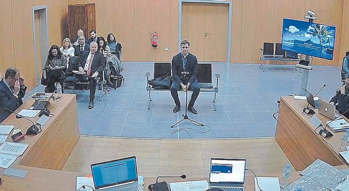 David Sánchez durante su comparecencia ante la jueza Beatriz Biedma