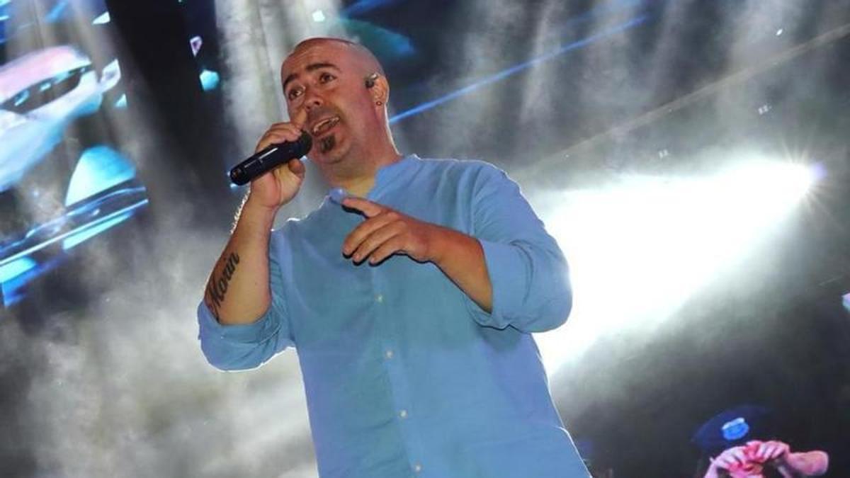 David García, en una actuación con la orquesta.