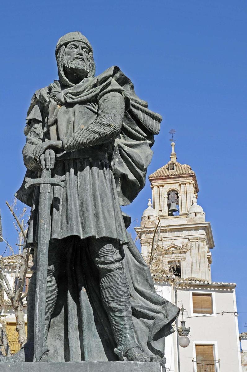 Estatua de guerrero cristiano