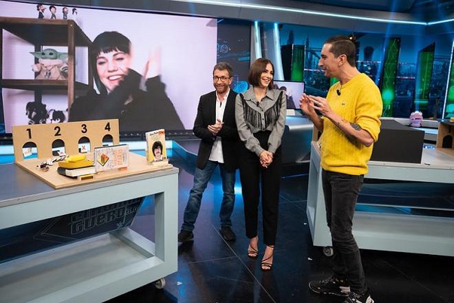 El look de Andrea Duro en su visita a 'El Hormiguero' para la promoción de 'Física o Química: El reencuentro'