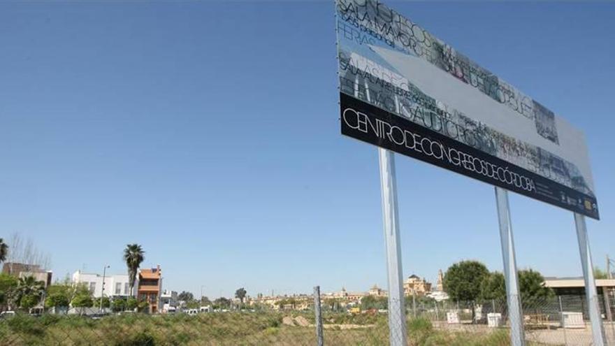 Puente Romano reclama a la alcaldesa una sala de barrio y un campo de fútbol