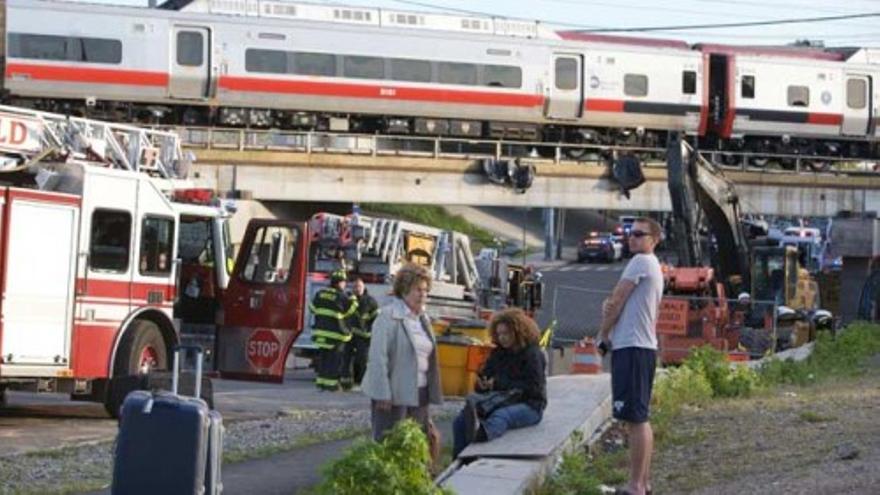 Al menos 60 heridos en la colisión entre dos trenes en Connecticut