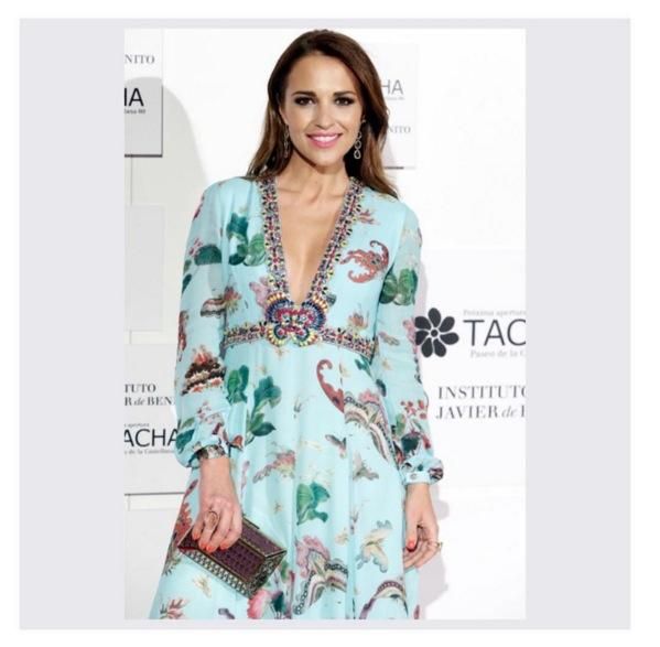 Paula Echevarría con bolso de mano de Yliana Yepez