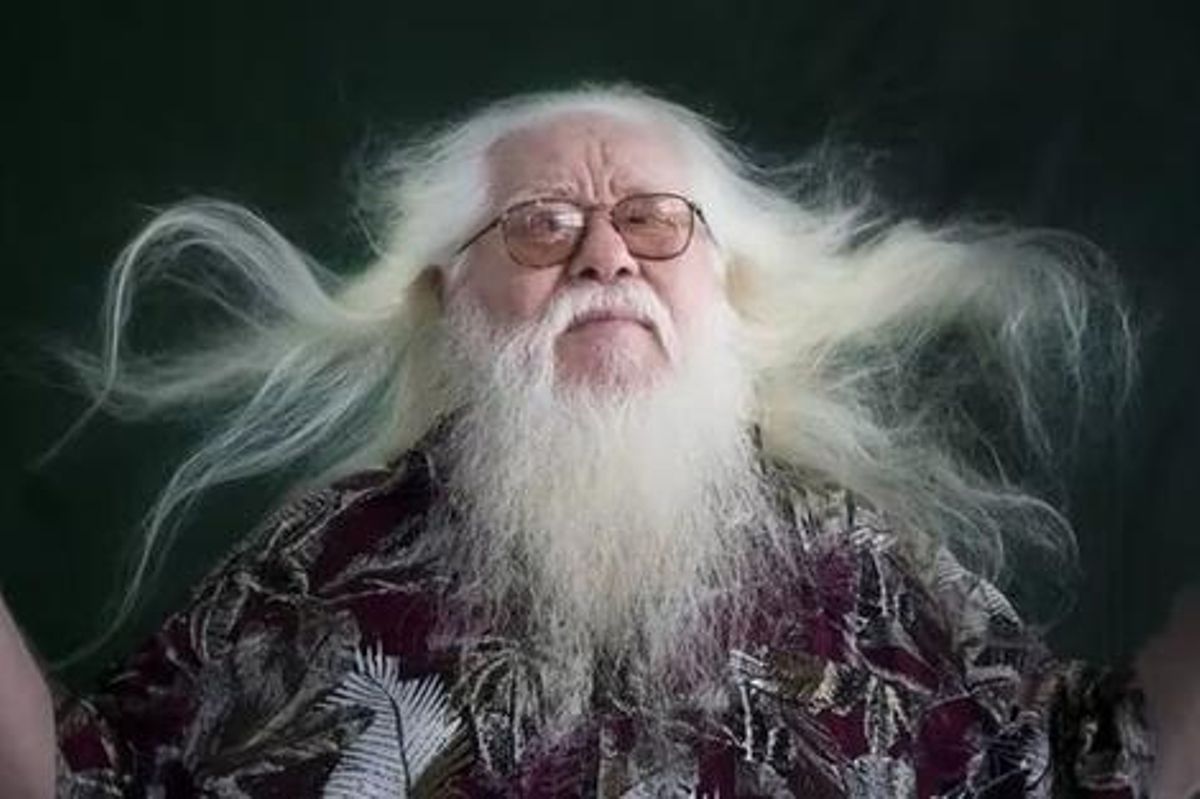 En Brasil le llamaban “El brujo” y Miles Davis le apodó “el albino loco”. En Brasil le llamaban “El brujo” y Miles Davis le apodó “el albino loco”.