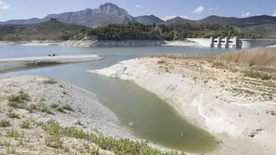 El último estudio revela que las aguas de la cuenca del Serpis empeoran en calidad