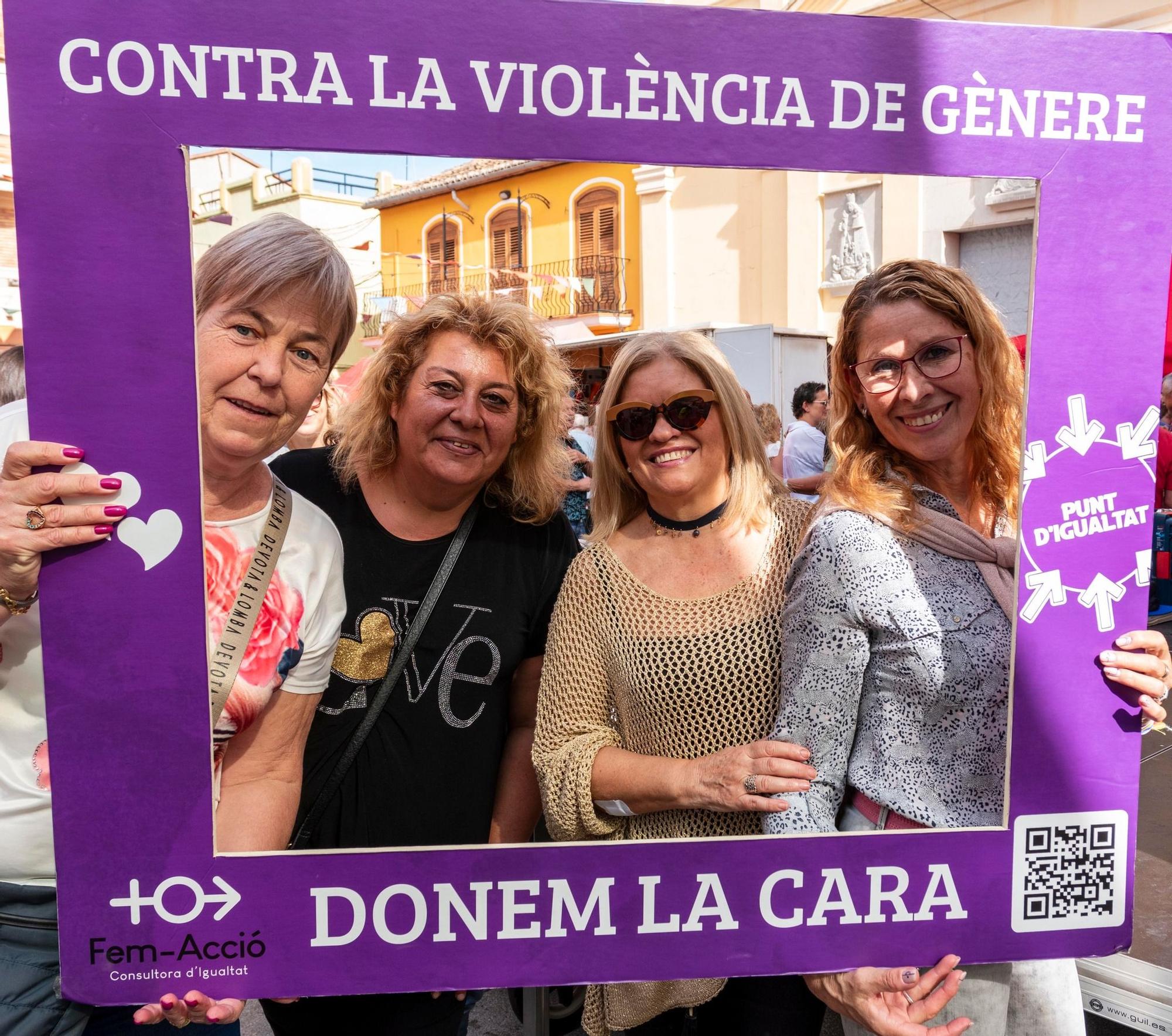 El 'Porrat de la Tardor' ompli els carrers del Real de Gandia