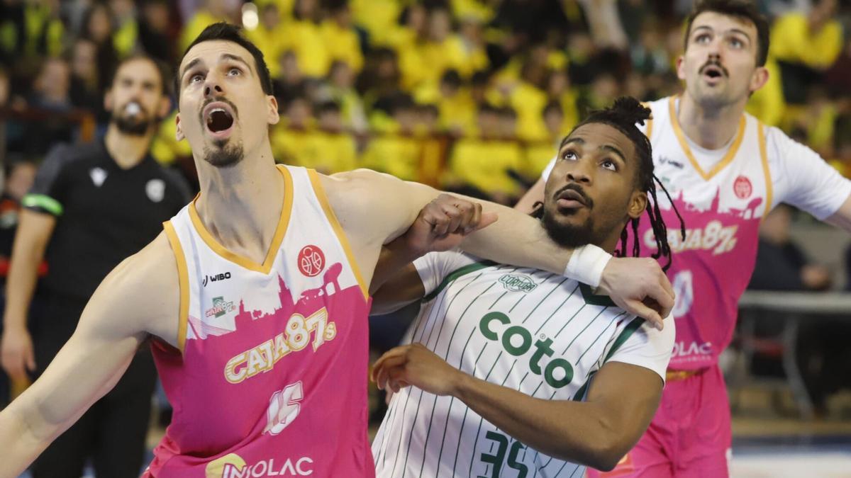 El Coto baloncesto Córdoba - Insolac Caja87, en imágenes