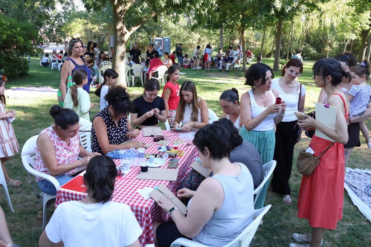 Una actividad participativa y gratuita con cinco talleres para todos los públicos