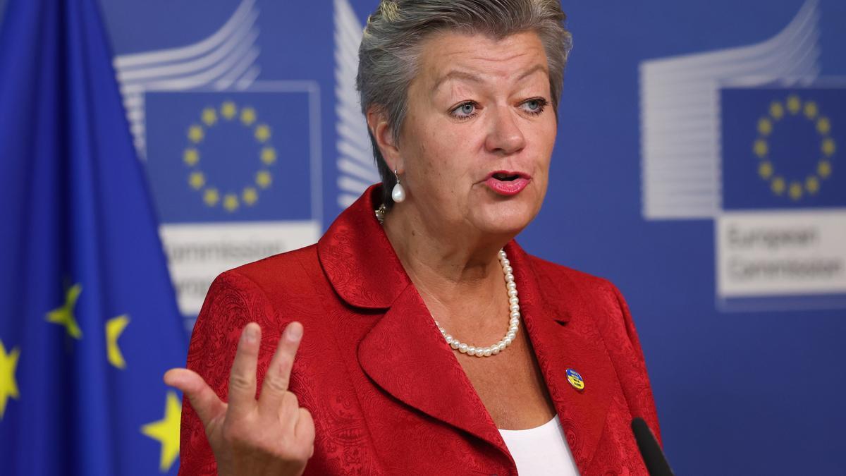 La comisaria de Interior de la UE, Ylva Johansson, este martes durante la rueda de prensa en la que ha presentado el plan de acción para las rutas del Mediterráneo occidental y el Atlántico.