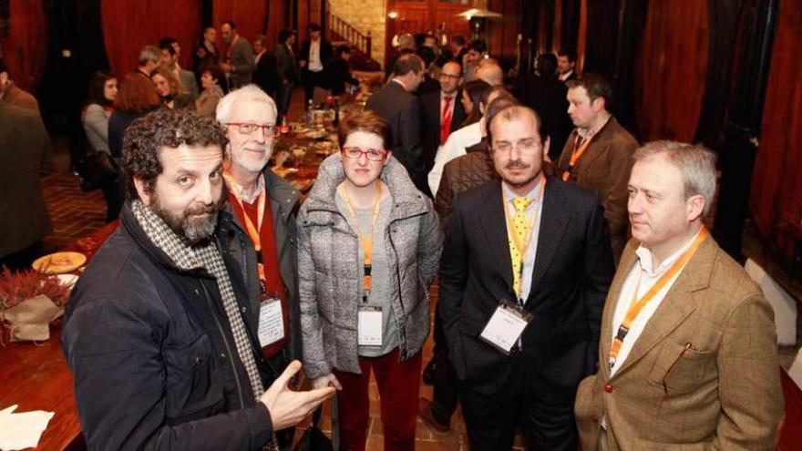Aerce Asturias abre su congreso con una espicha