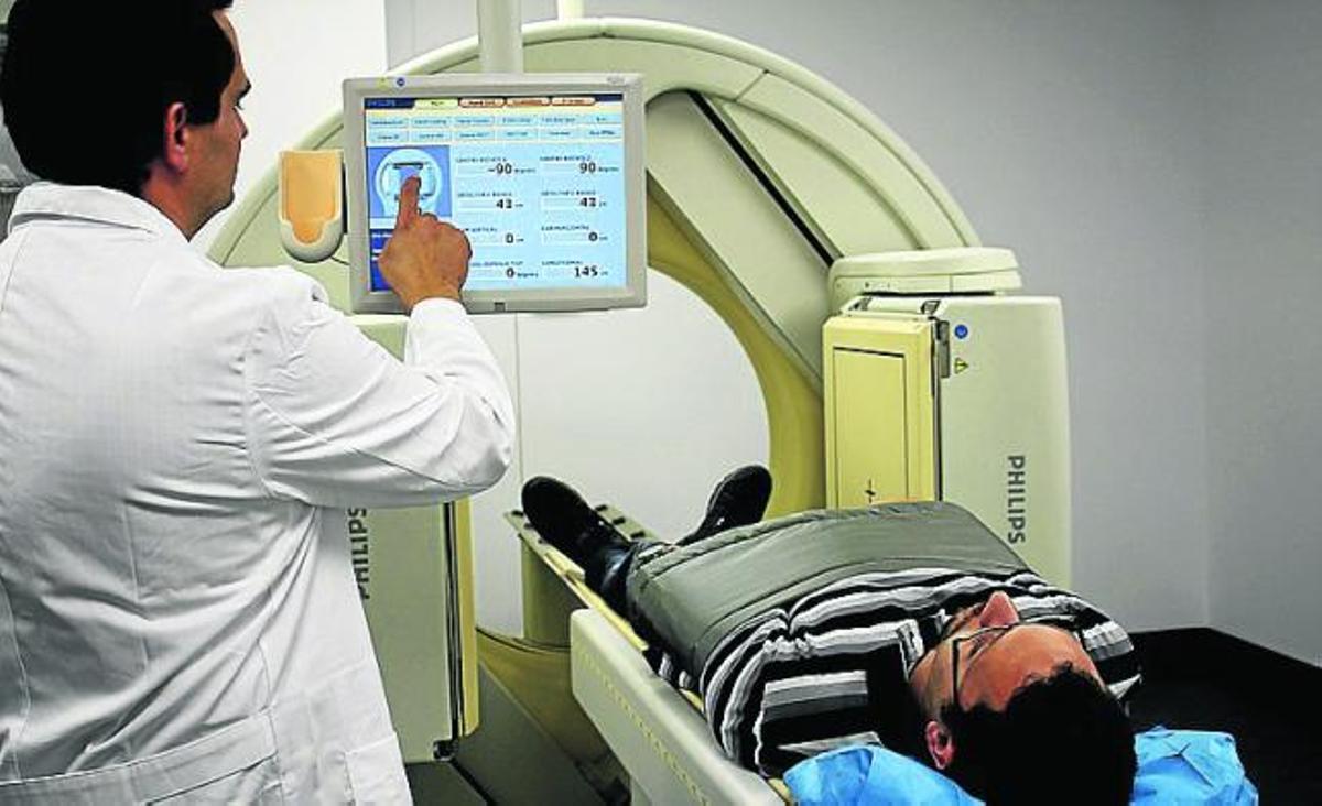 El Hospital del Vinalopó realiza 2.500 pruebas de Medicina Nuclear en un año