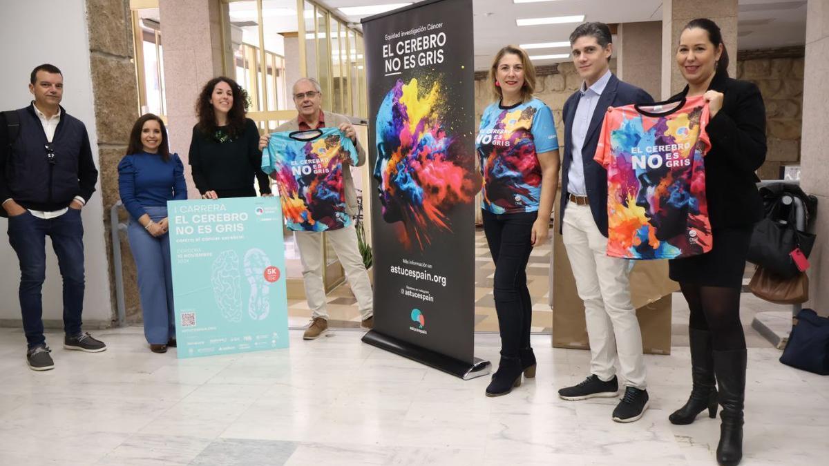 Presentación de la primera carrera 'El cerebro no es gris'.