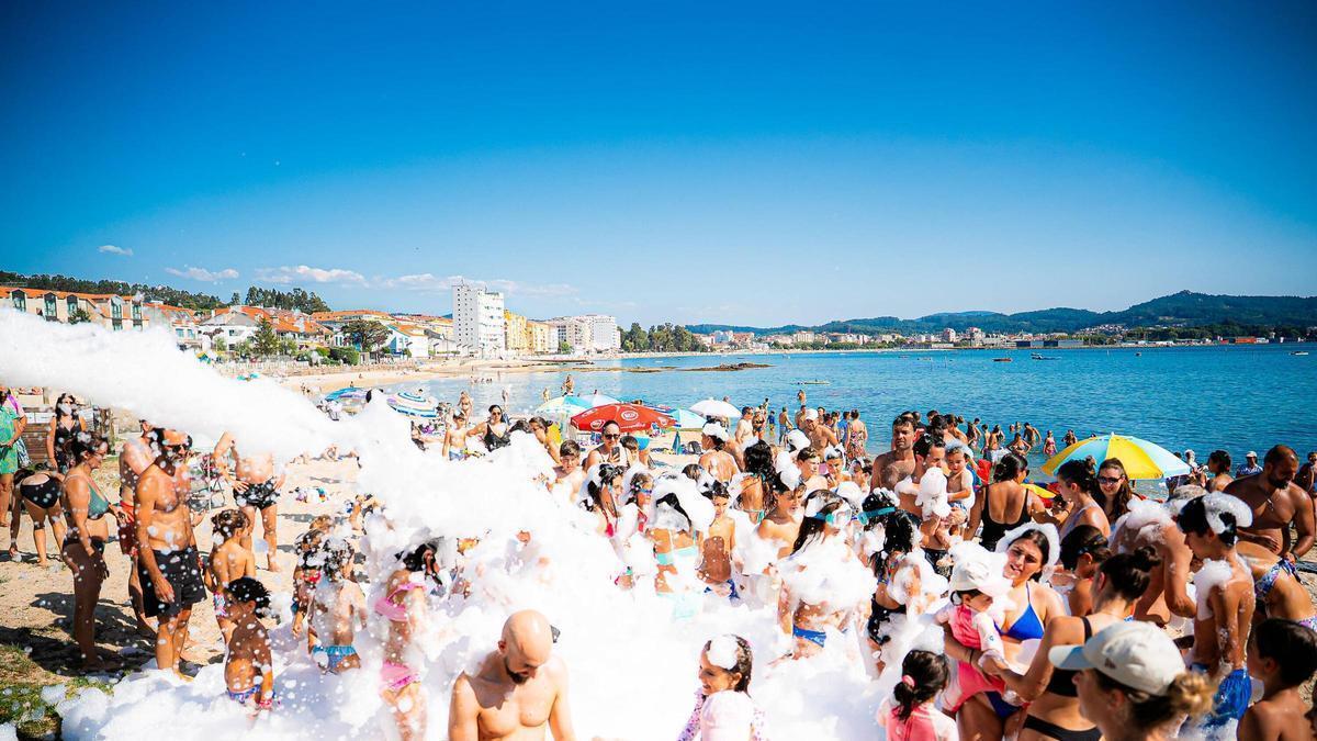 La espuma, el calor y la playa fueron la combinación perfecta para disfrutar.