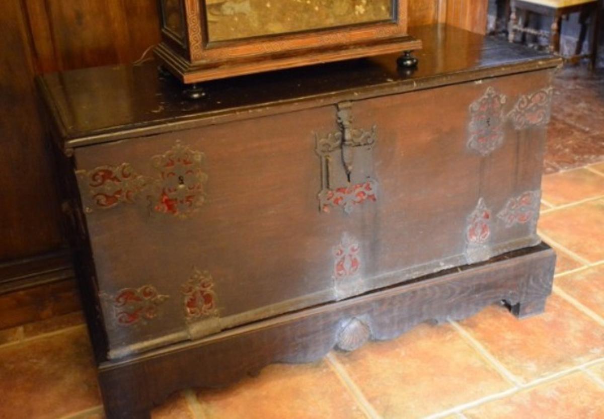 Arcón de madera