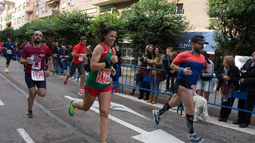 Abierto el plazo de inscripción para el Medio Maratón Elvas-Badajoz del 13  de noviembre - El Periódico Extremadura