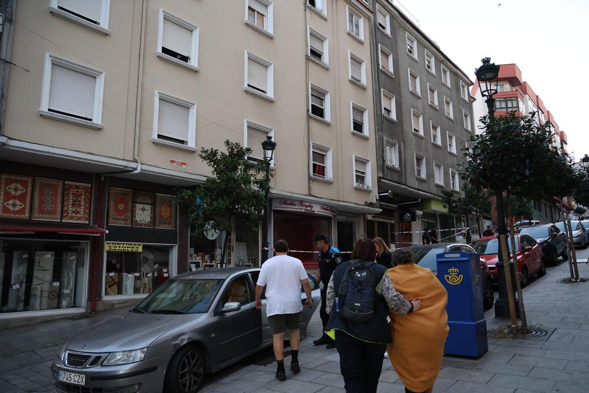 Las imágenes del mortal incendio de la plaza América de Vigo