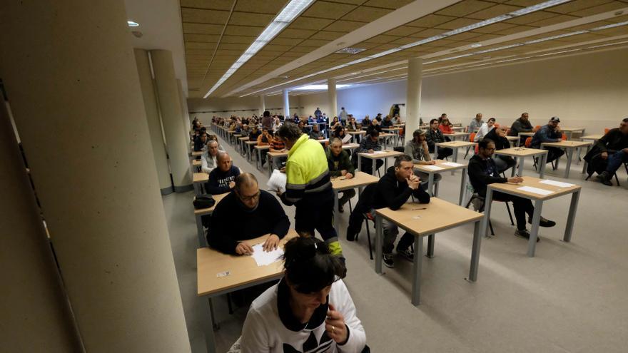 Veintisiete aspirantes para una plaza: así será el próximo examen de empleo público en Mieres