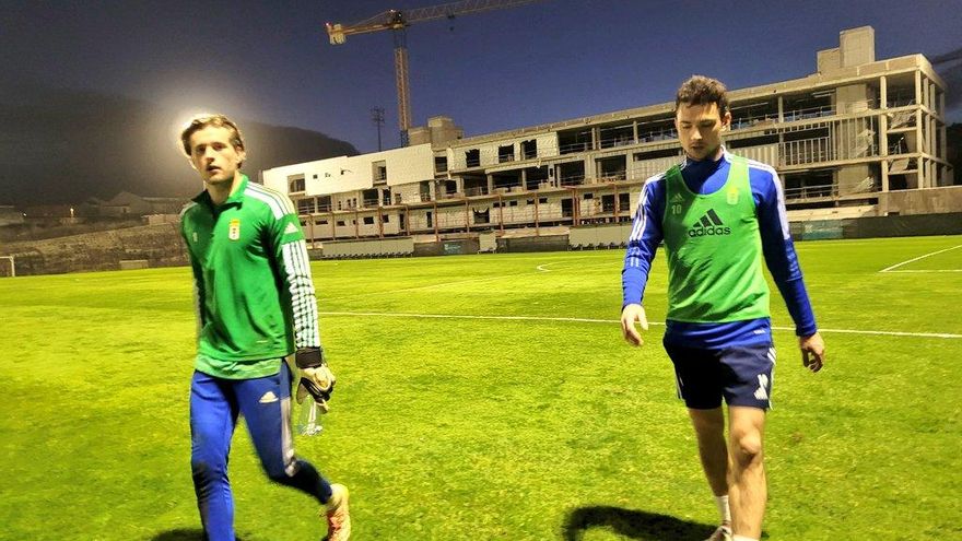 El Oviedo, con Mossa en Tenerife en un duelo directo por el play-off