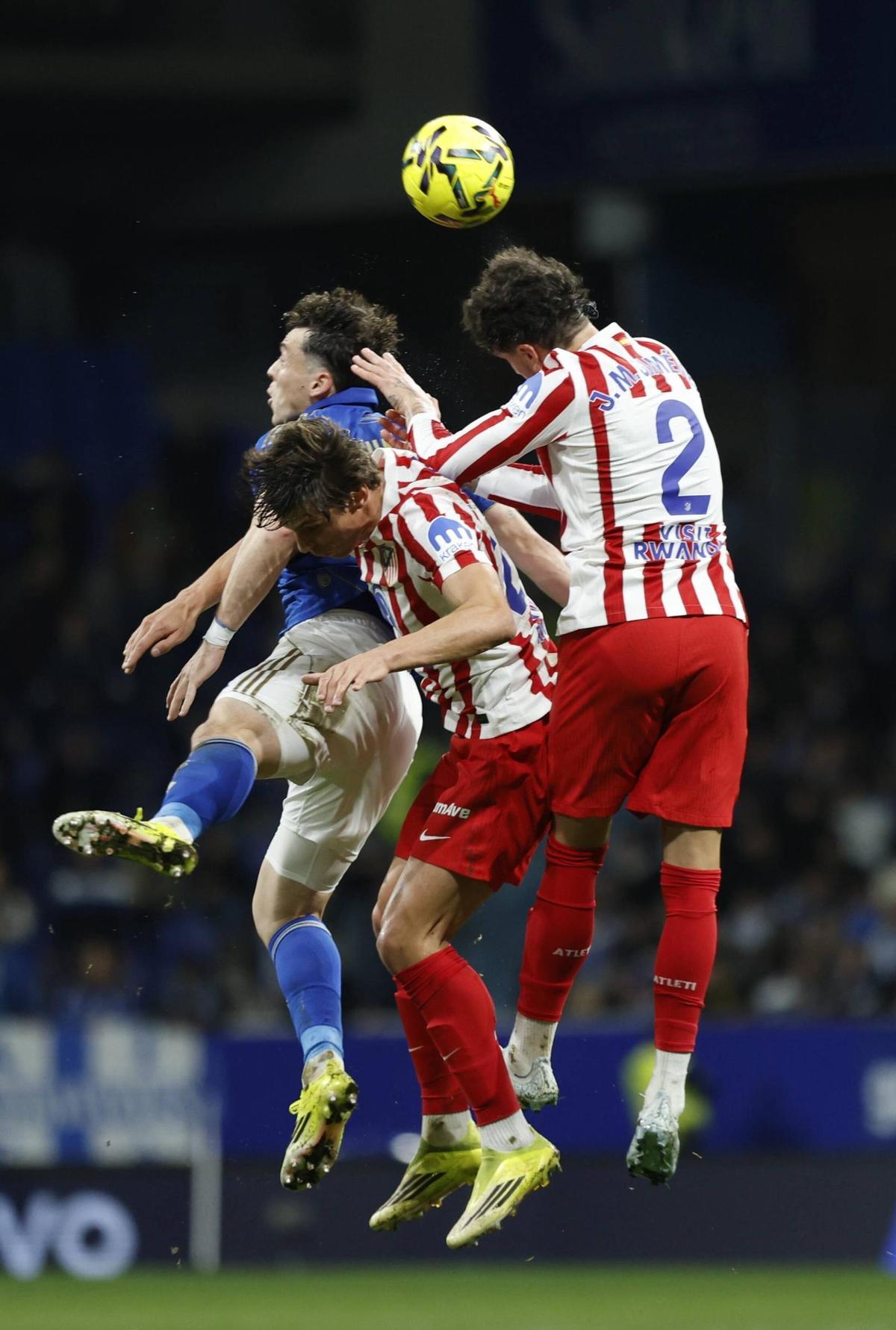 EN IMÁGENES: La cruel derrota del Real Oviedo ante el Atlético de Madrid