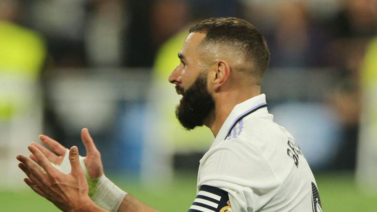 Benzema, durante el partido. |  // REUTERS