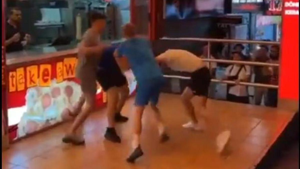 Nueva pelea brutal en Magaluf.