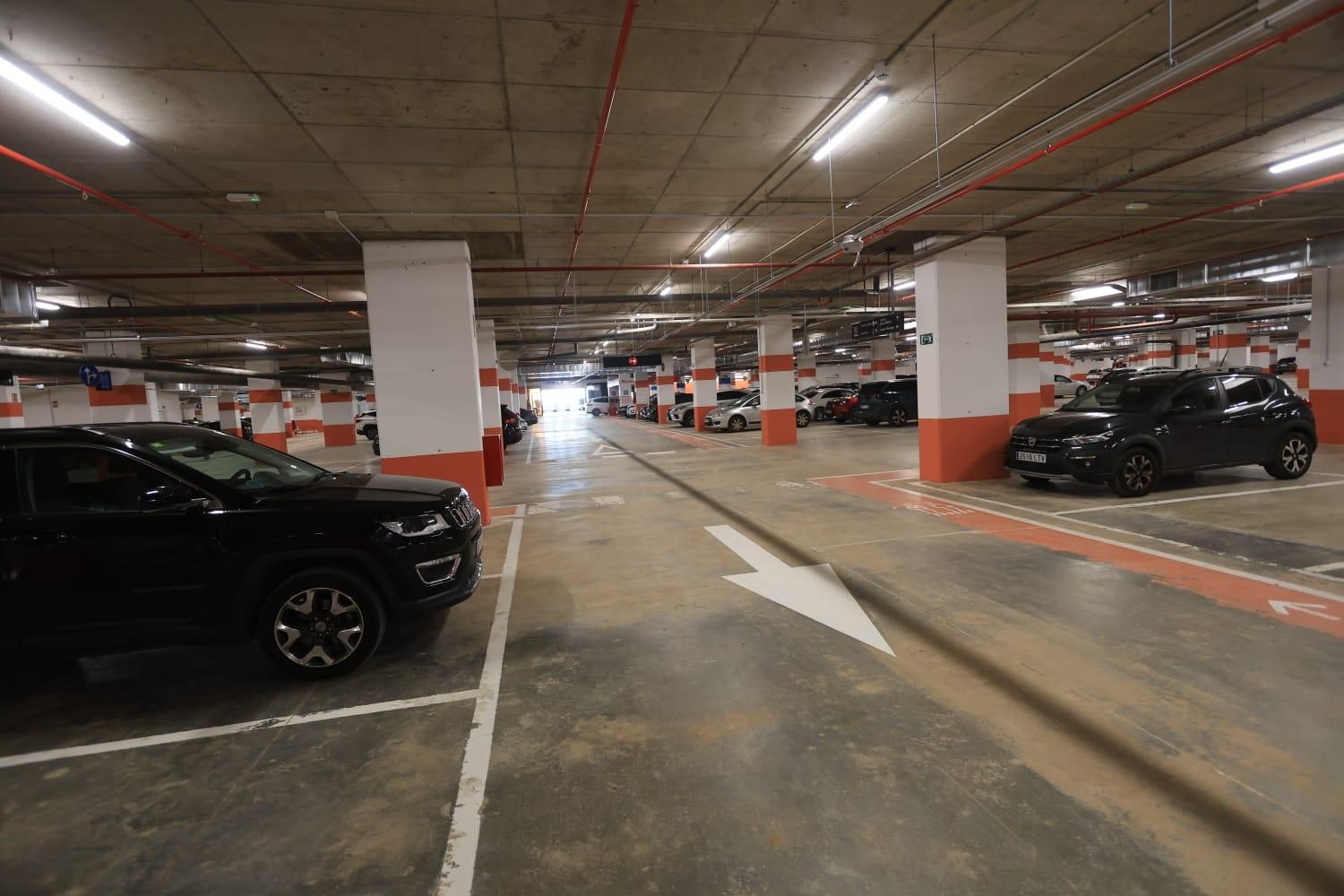 Reabre el parking subterráneo de Bonaire ocho meses después de la dana