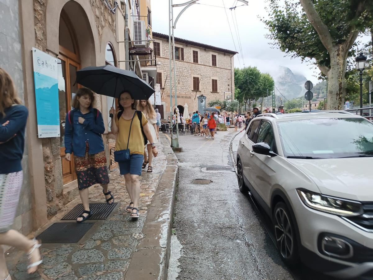 Tormentas en Mallorca: Las lluvias descargan en Sóller 50 litros en veinte minutos