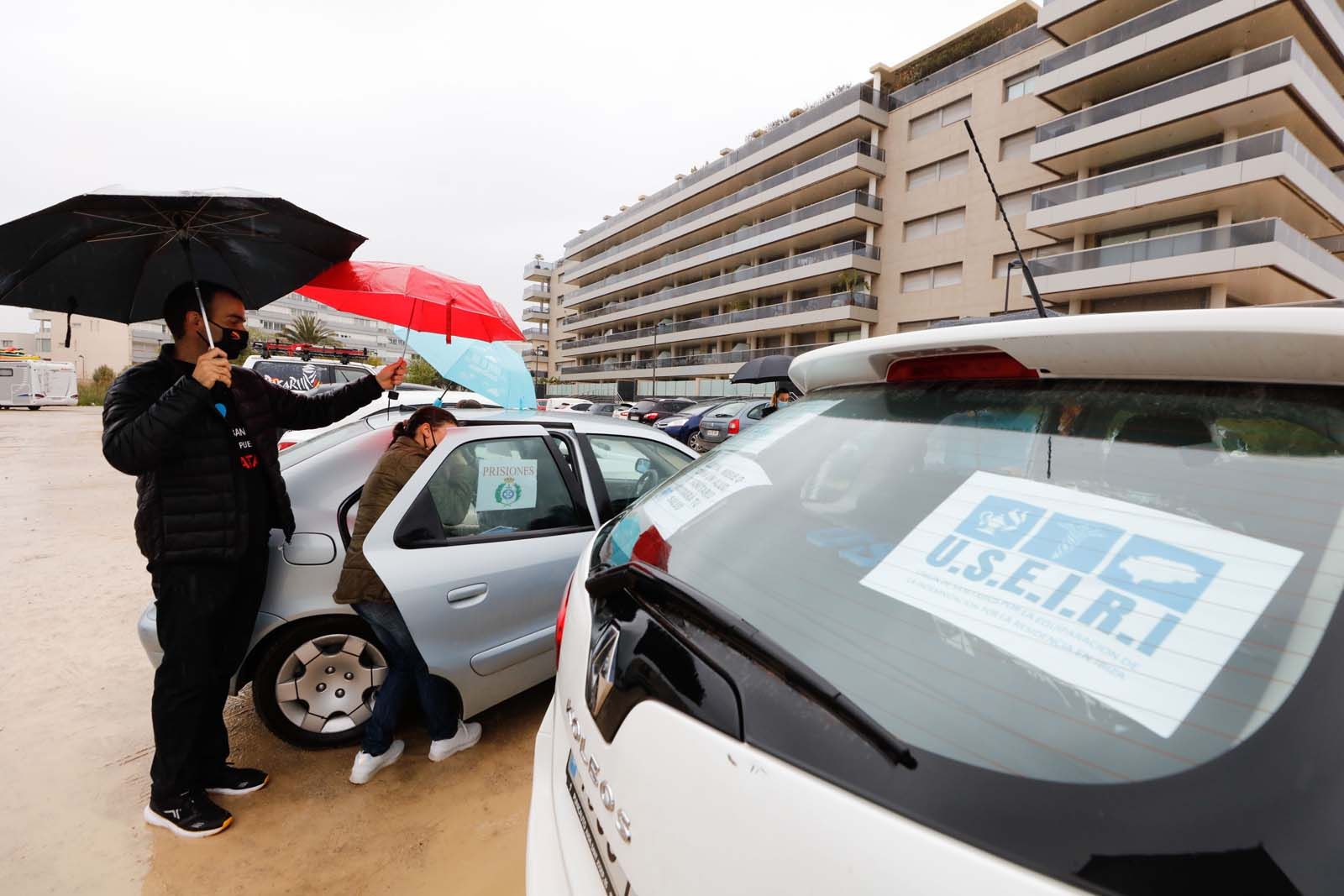 Funcionarios de Ibiza: «Hay que unir fuerzas e ir todos a una para lograr la equiparación salarial»